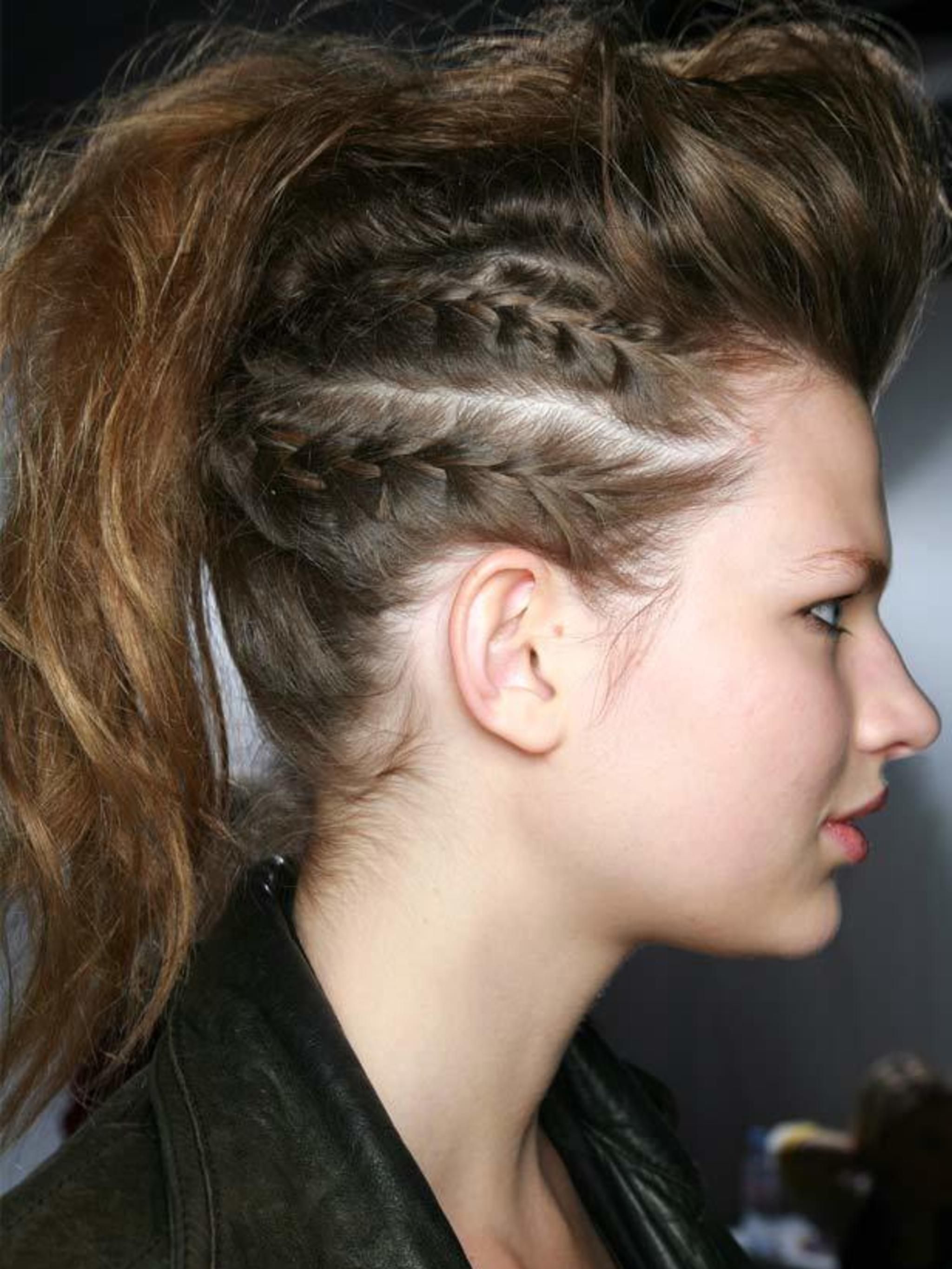 Hairstyle For Concert
